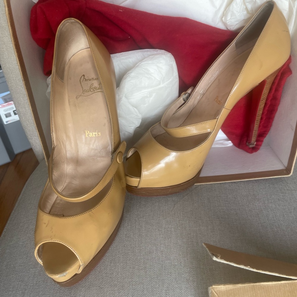 Vintage louboutin